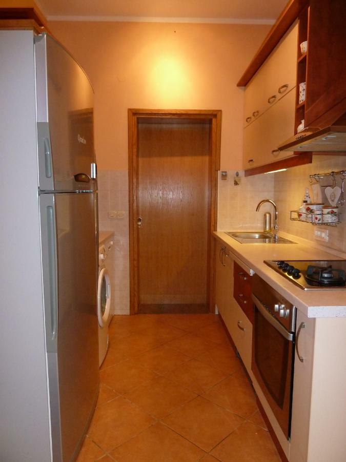Nice Apartment & Room In 챠브타트 외부 사진