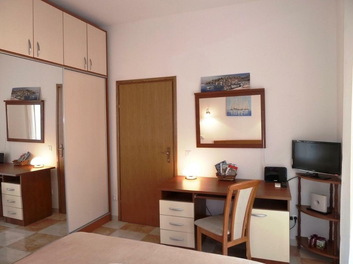 Nice Apartment & Room In 챠브타트 외부 사진