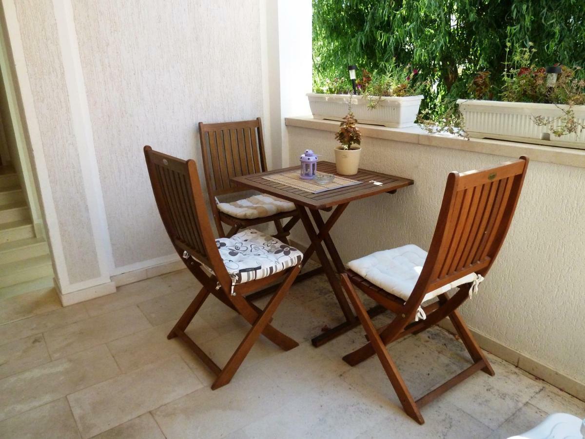 Nice Apartment & Room In 챠브타트 외부 사진