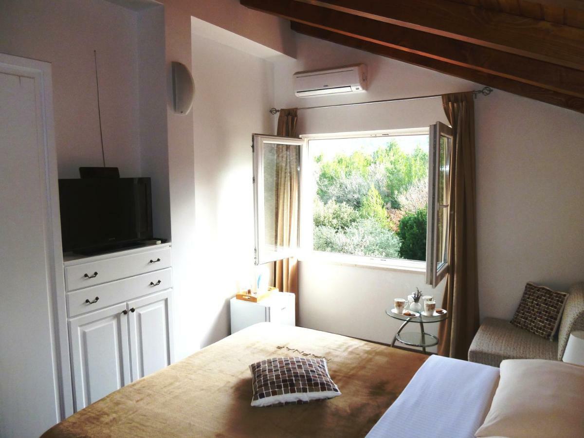 Nice Apartment & Room In 챠브타트 외부 사진